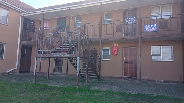 Apartment / Flat For Sale in Scenery Park, East London